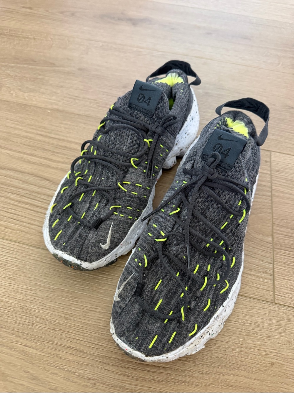 Nike Space Hippie 04 Anthracite Volt Grey Charcoal Sneakers CZ6398-010 Mens 9.5